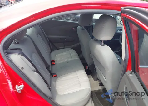 2013 Chevrolet Sonic Lt Auto z USA, uszkodzony, nr VIN 1G1JC5SH4D4189240